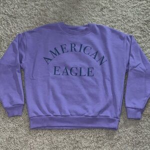 American Eagle crewneck sweatshirt